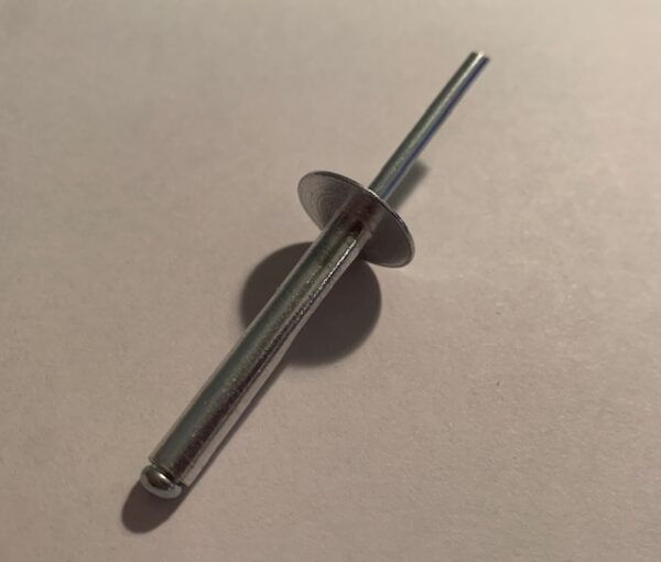 Hummel Rivet - #P036